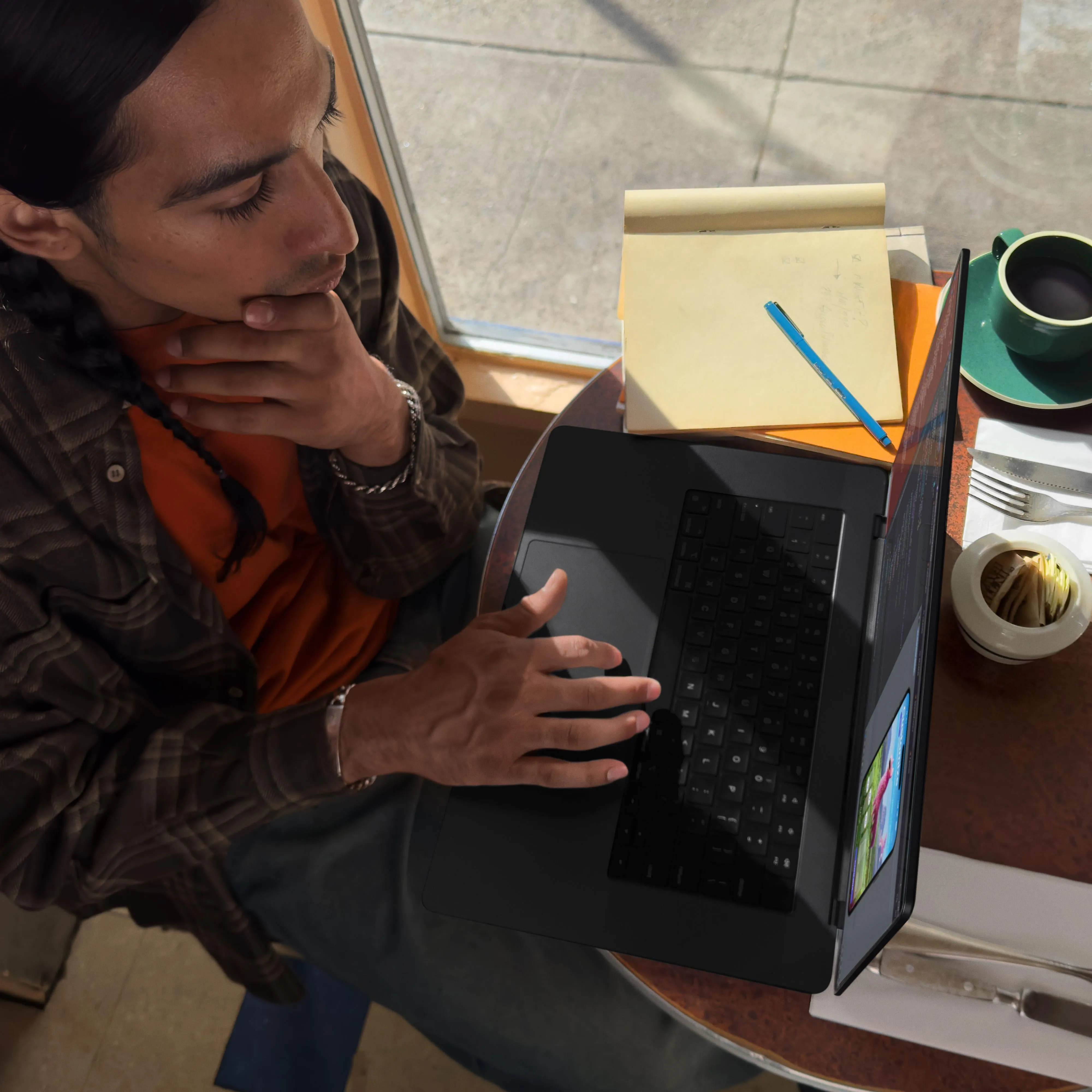 14-inch MacBook Pro: Apple M3 Pro chip with 12‑core CPU and 18‑core GPU, 1TB SSD - Silver