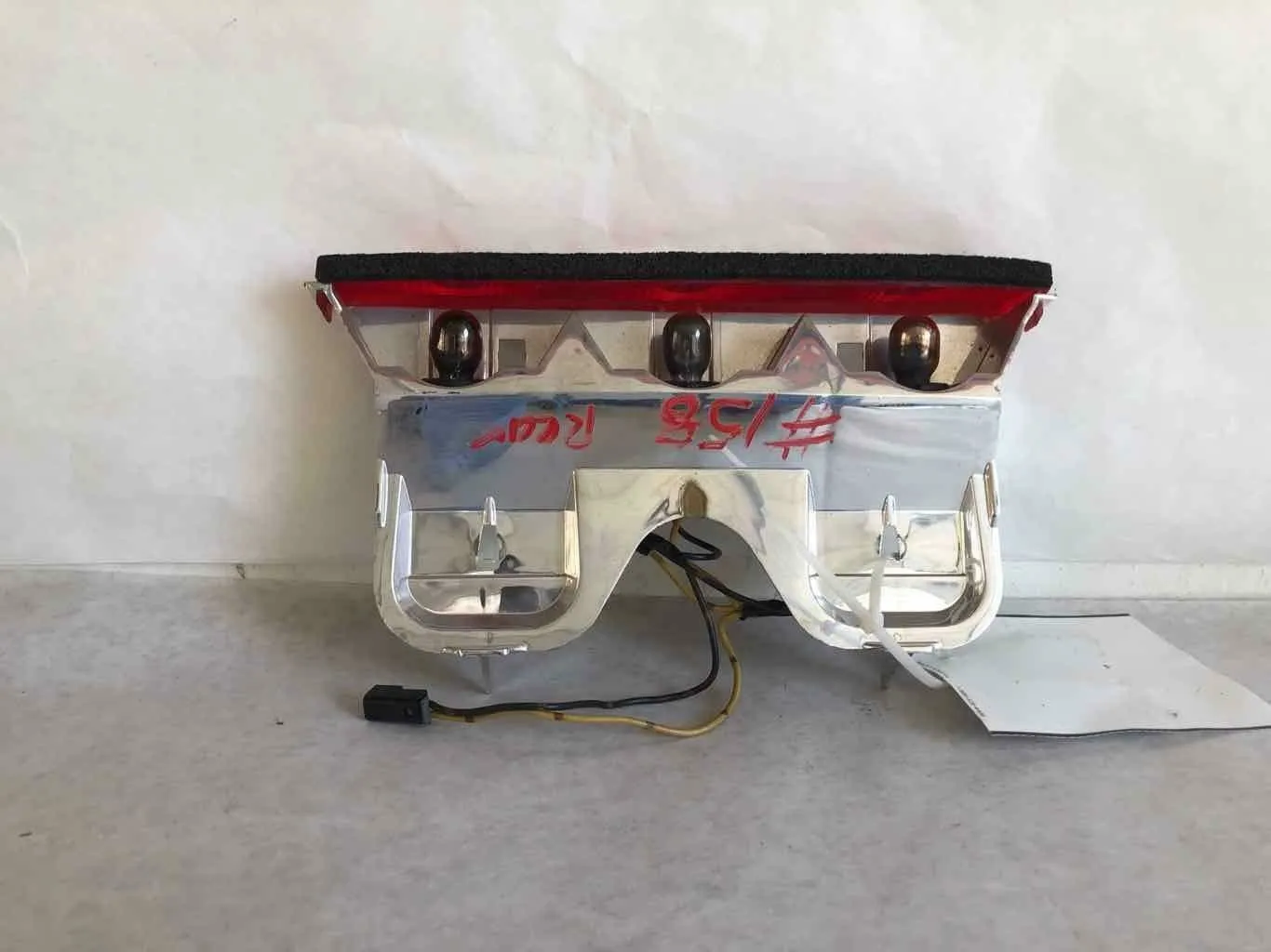 2000 SATURN S SERIES SC2 Emergency Third 3rd Brake Light Avoidance Lamp OEM
