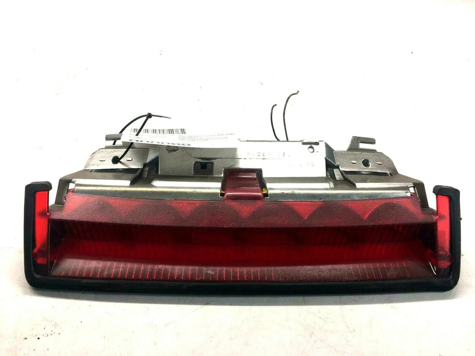 2000 SATURN S SERIES SW2 Wagon Emergency Third Brake Light Avoidance Lamp Q