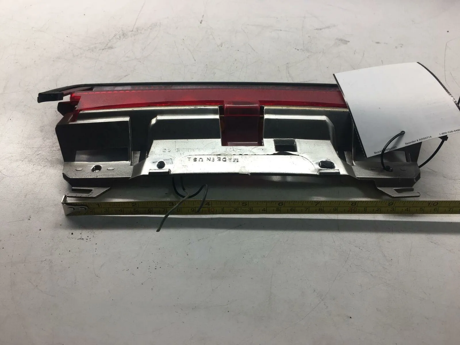 2000 SATURN S SERIES SW2 Wagon Emergency Third Brake Light Avoidance Lamp Q