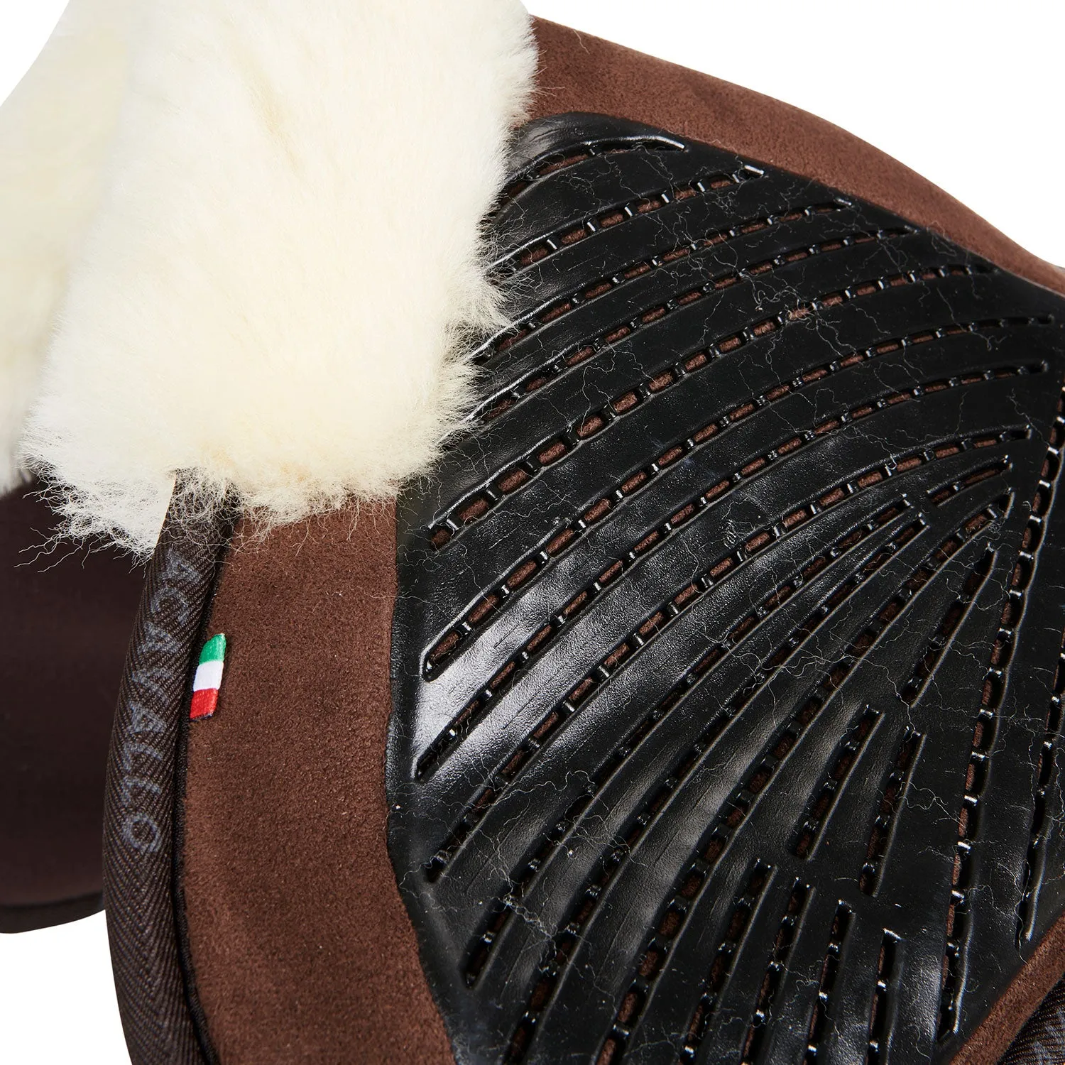 Close Contact Gel & Memory Foam Half Pad with Sheepskin