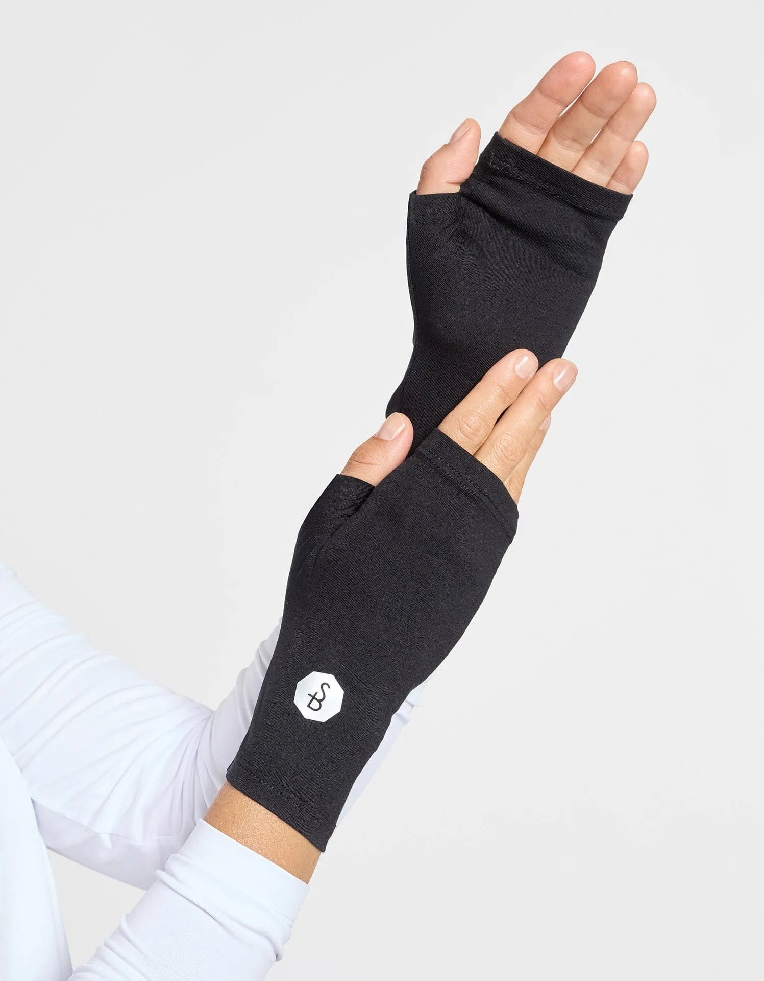 Hand Covers UPF 50  Sensitive Collection