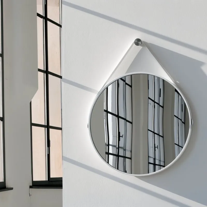 Svetlo Mirror