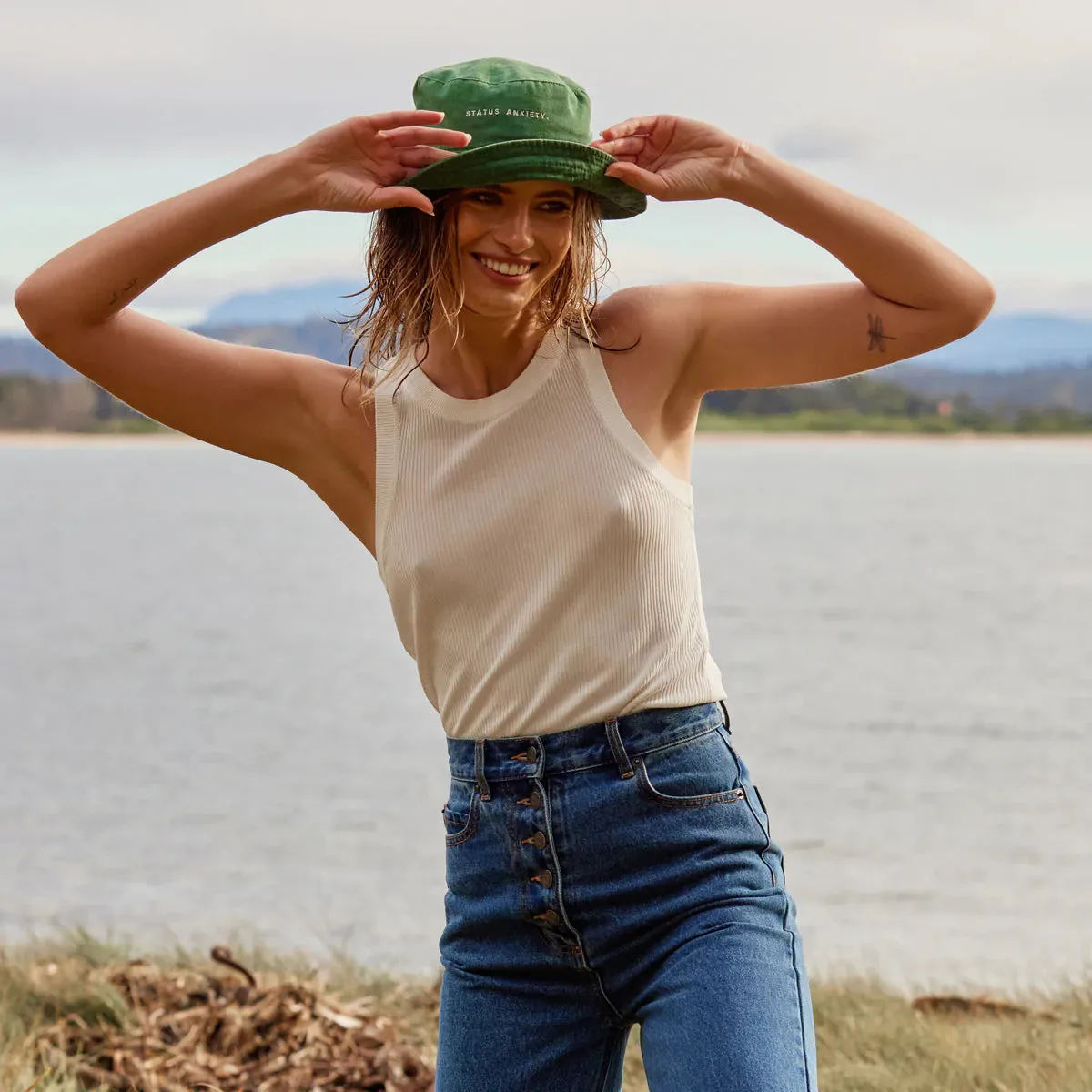 Time To Be Alive Hat in Green
